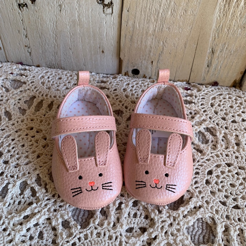 🐣5/25🐣 Bunny Crib Shoes 0-3 months NWOT